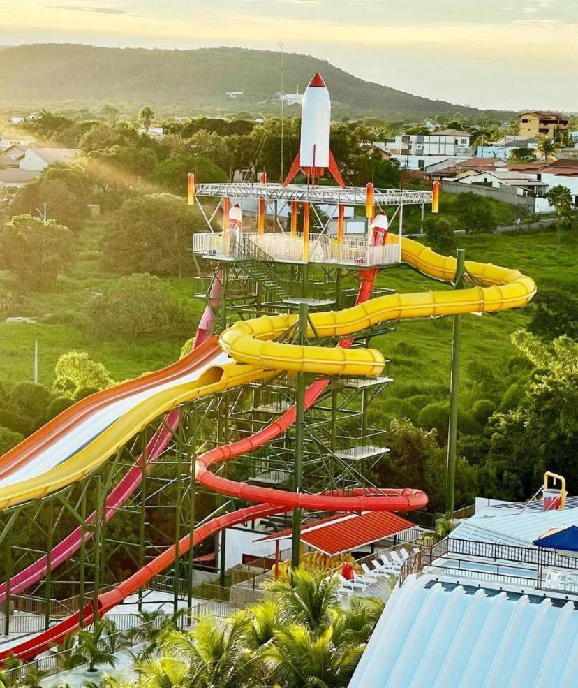 Spazzio Diroma Com Acesso Ao Acqua Park - Temporada Cn Adriele Caldas Novas Exterior photo